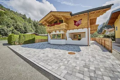 Image de Maison de vacances \/ chalet avec sauna, hot pot et home cinéma - maison entière