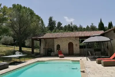 Image de Maison d'été entre Luberon et Verdon avec piscine privée