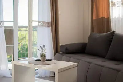 Image de Lavanda 2, Peacefull apartment with swimming pool
