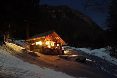 Image de Maison de vacances Schattenhalb pour 1 - 6 personnes avec 2 chambres Ă coucher - Chalet