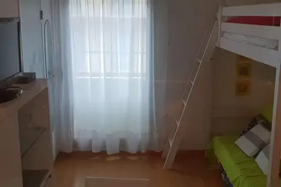 Image de Appartement T2 à Cauterets, proche centre, parking et box inclus, idéal pour 5 personnes