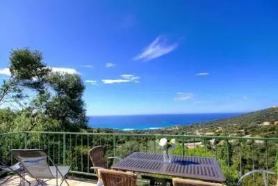 Image de Gite \"les lauriers\" panoramic sea view, beach 1. 5km closed family property