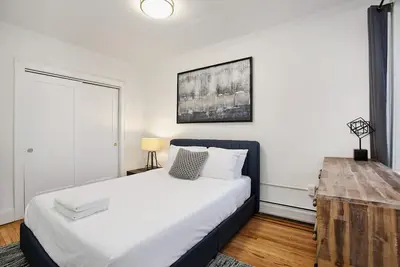 Image de Charmant 2 Br / 1 Ba Apt - Minutes à Nyc!