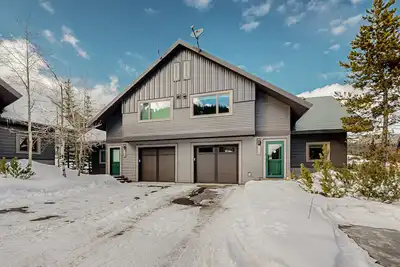 Image de Superbe maison de ville skis aux pieds avec bain à remous privé