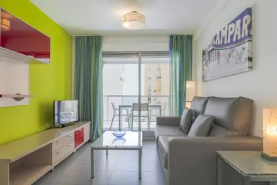 Image de Première ligne / Wifi / Spa / Vues mer / Piscine chauffée / Mascotte