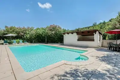 Image de Appartement avec Wifi, climatisation, piscine, Tv, patio, animaux admis, vue panoramique, parking