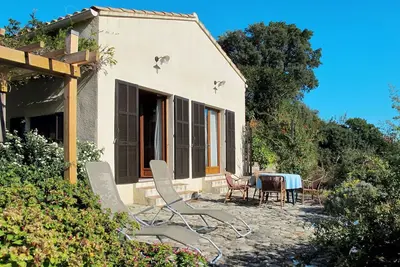 Image de Maison de vacances privée avec Wifi, Tv, patio, animaux admis, vue panoramique, parking