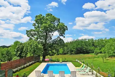 Image de Maison de vacances privée avec piscine privée, internet, climatisation, Tv, terrasse, parking