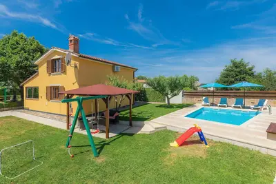 Image de Maison de vacances privée avec Wifi, climatisation, piscine privée, Tv, patio, parking