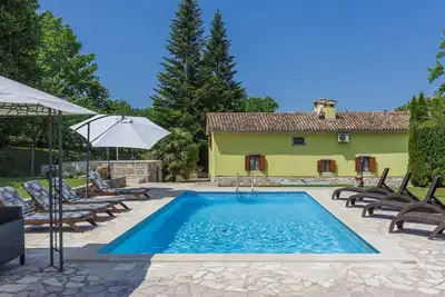 Image de Magnifique maison de vacances privée avec Wifi, climatisation, piscine privée, Tv, patio, parking