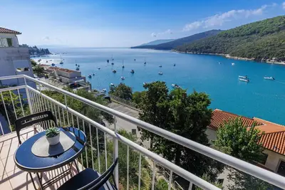 Image de Agréable appartement pour 4 personnes avec climatisation, Wifi, Tv, balcon et parking