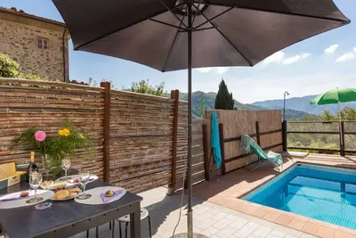 Image de Bel appartement pour 5 personnes avec piscine privée, Wifi, Tv et animaux admis