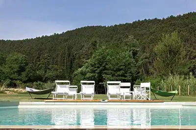 Image de Villa \/ Independent home à Lucques avec 5 chambres à coucher, 10 couchages