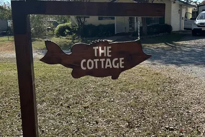 Image de 5⭐️great weekend find•relax on natures waterfront•sunset🌅•🎣Hottub•covered dock