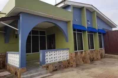 Image de Villa de luxe 4 chambres, communauté 18, Spintex Accra