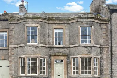 Image de 3 chambres à coucher à Middleham, near Leyburn