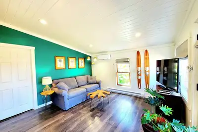 Image de Nouveau chalet à The Ledges Resort & Marina sur The St. Fleuve Laurent!