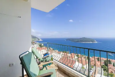 Image de Ploce Apartments - Appartement 2 Chambres avec Terrasse et Vue sur la Mer - Frana Cale 24 Street