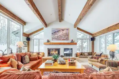 Image de Cliquez ici pour économiser 25% sur Ski in \/ out 5 bd \/ 5. maison 5b Snowmass situé
