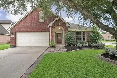 Image de Maison de style ranch entièrement meublée près de Houston \/ Nasa et de l'aéroport Hobby