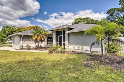 Nouveau! Venice Home w \/ Lanai & Grill, ~ 4 Mi aux plages