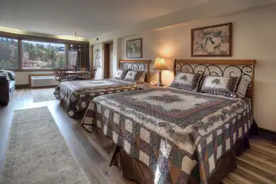 Image de Tamarron Lodge # 414 - Vues sur la montagne - Golf - Climatisation / Piscine / Jacuzzi - Navette à ski