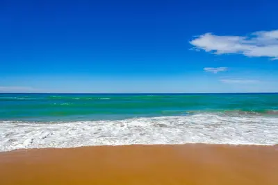 Image de Ex-Central Beachouse
