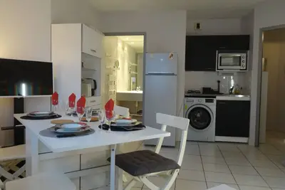 Image de Appartement T2 standing tout confort au calme + parking