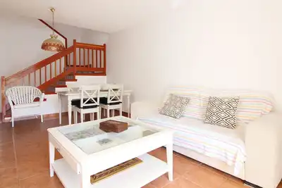 Image de Global Properties: Townhouse on the beach with pool