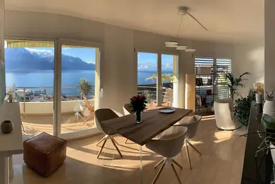 Image de Bon standing et vue panoramique sur le lac Leman