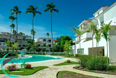 Image de Deluxe E1, 2 Br, Piscine, Terrasse, Proche De La Plage!