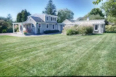 Marchez jusqu'à la plage, divertissement privé, impeccable, intérieur-extérieur, jouets inclus!
