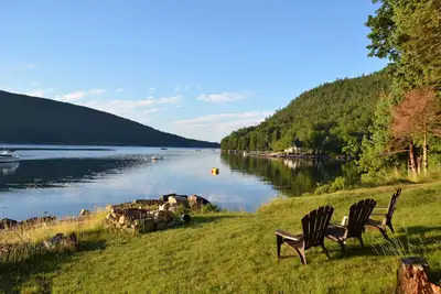 Image de Sur l'eau - Acadia Cove Cabin - Parc national d'Acadia - Mount Desert Island Me