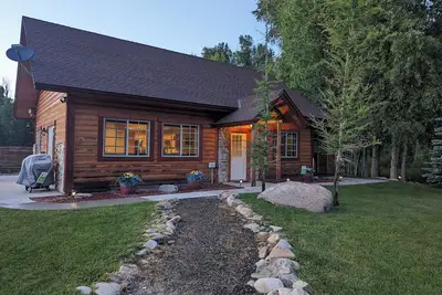 Image de Maison - 3 Br - 2 Ba - 8 personnes