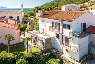 Image de Joli appartement pour 4 personnes avec Wifi, climatisation, Tv, terrasse, animaux admis et parking