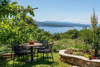 Image de Merveilleuse maison de vacances privée avec climatisation, Wifi, Tv, terrasse et animaux admis