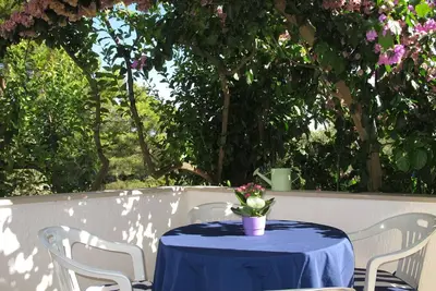 Image de Agréable appartement pour 4 personnes avec Wifi, climatisation, terrasse, animaux admis et parking