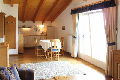 Image de Agréable appartement avec climatisation, Wifi, piscine, Tv, balcon, animaux admis et parking