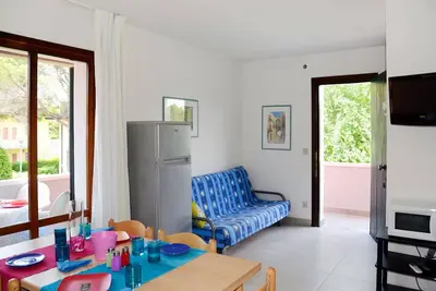 Image de Joli appartement pour 6 personnes avec climatisation, Tv, terrasse, animaux admis et parking