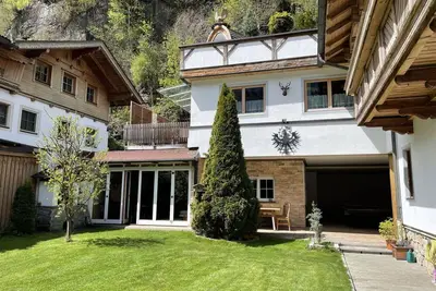 Image de Joli appartement pour 5 personnes avec Wifi, Tv, terrasse et parking
