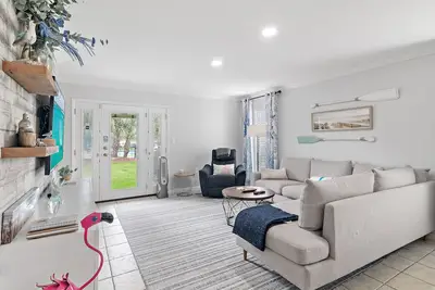 Image de Br2br Summerhouse # 5☀Book 4 Summer! Walk 2 Beach - Balcon avec vues - Comm. bassin