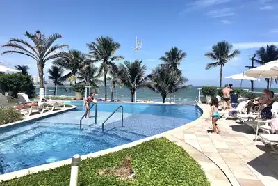 Image de Appartement en face de la plage des Asturies avec piscine donnant sur la mer