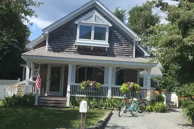 Image de Adorable chalet chaleureux et accueillant, à quelques pas de la plage Kelly et oh si charmant!