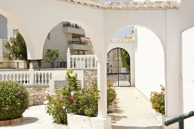 Image de Magnifique villa avec vue mer exceptionnelle. Emplacement fabuleux près des commodités! !