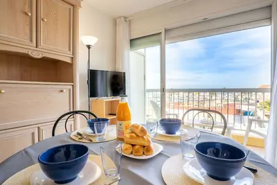Image de Agréable appartement avec Wifi, climatisation, Tv, balcon, animaux admis et parking
