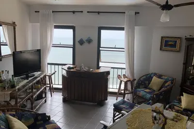 Image de Appartement avec piscine face à la mer