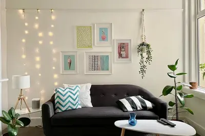 Image de Maison confortable de 3 chambres dans le centre de Southsea (10 min Ă pied de la plage)