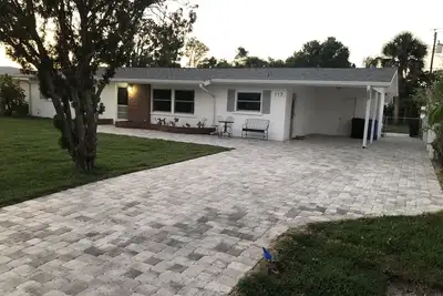 Marchez À La Plage! Salle De Bain 3 Lits 2 NETTOYÉE, Juste REMODÉE