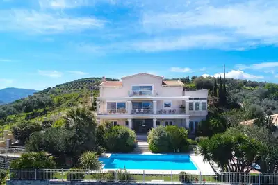 Villa Allure avec piscine chauffée