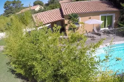 Image de Villa confort 4 pers. climatisée, piscine privée, jardin, proche rivière canoë